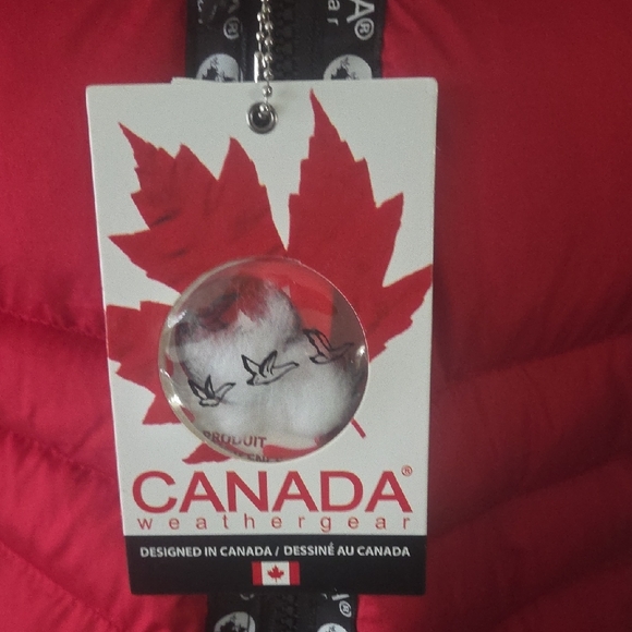 Girl's Red Hooded Vest with Faux Fur by Canada Weather Gear - Picture 4 of 6